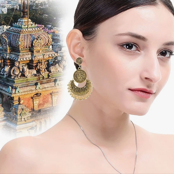 💙 4/$20 Traditional Ethnic Earings - Picture 4 of 4